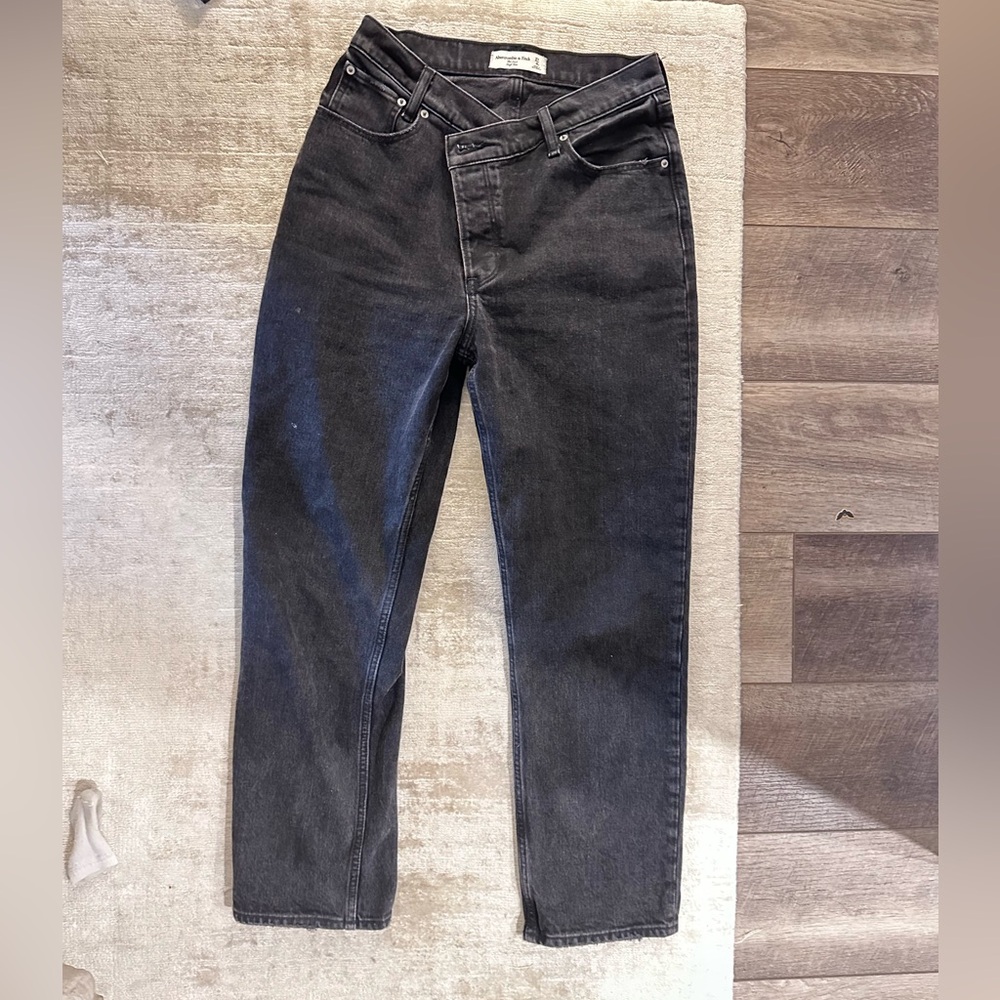 Abercrombie & Fitch The Dad High Rise